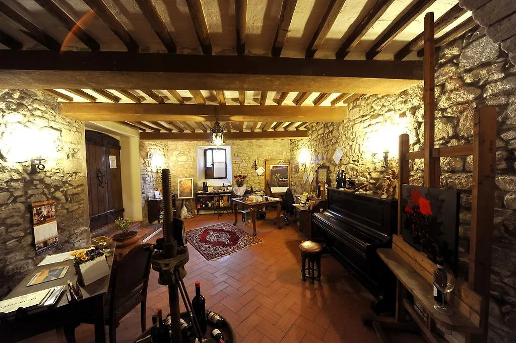 ***  Il Palazzo Del Cardinale Bed & Breakfast Montalcino Italy