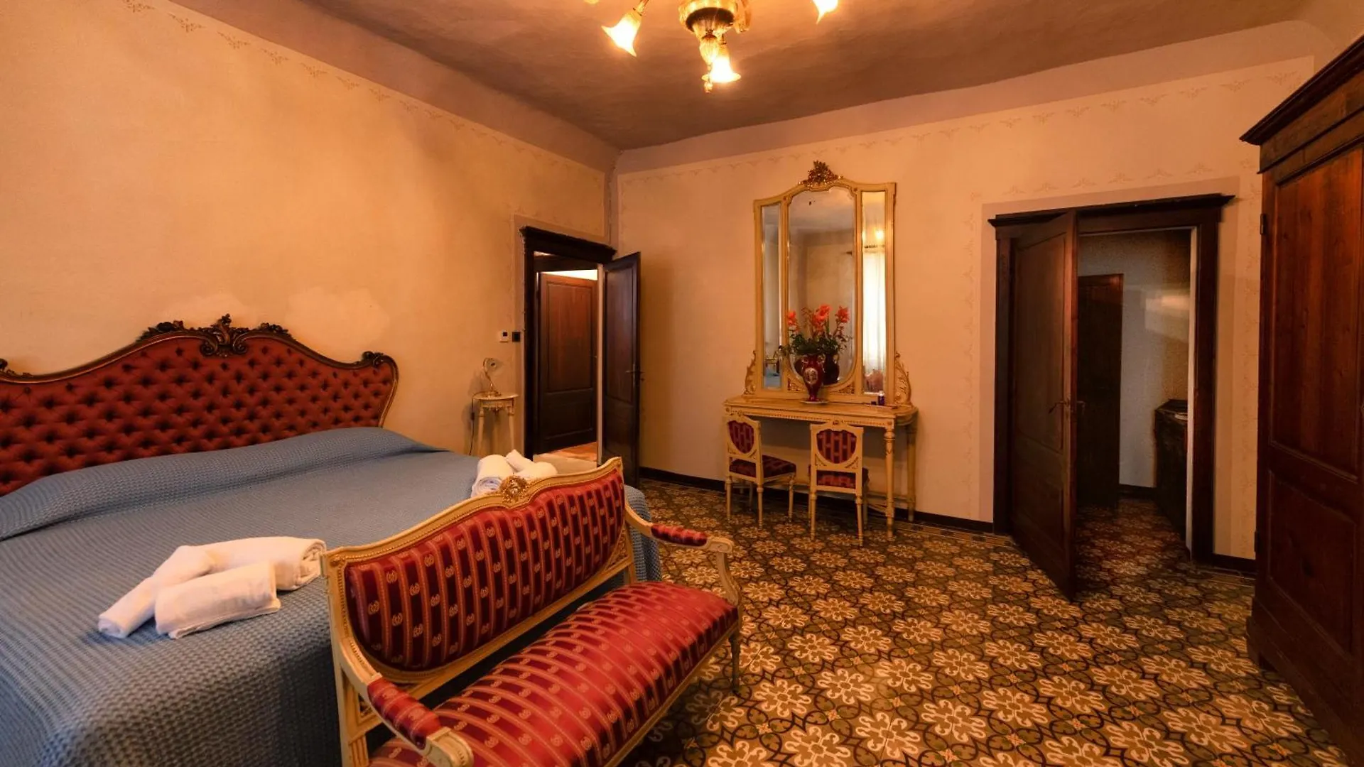 Il Palazzo Del Cardinale Bed and Breakfast Μονταλτσίνο 3*,  Ιταλία
