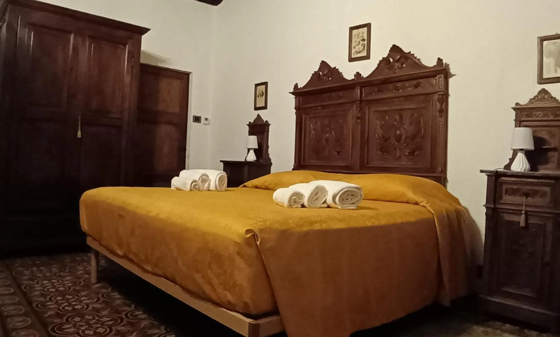 Il Palazzo Del Cardinale Bed and Breakfast Μονταλτσίνο