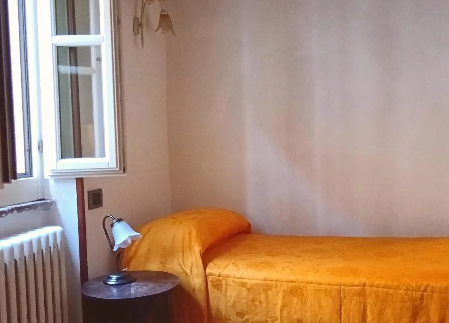 Il Palazzo Del Cardinale Bed and Breakfast Μονταλτσίνο