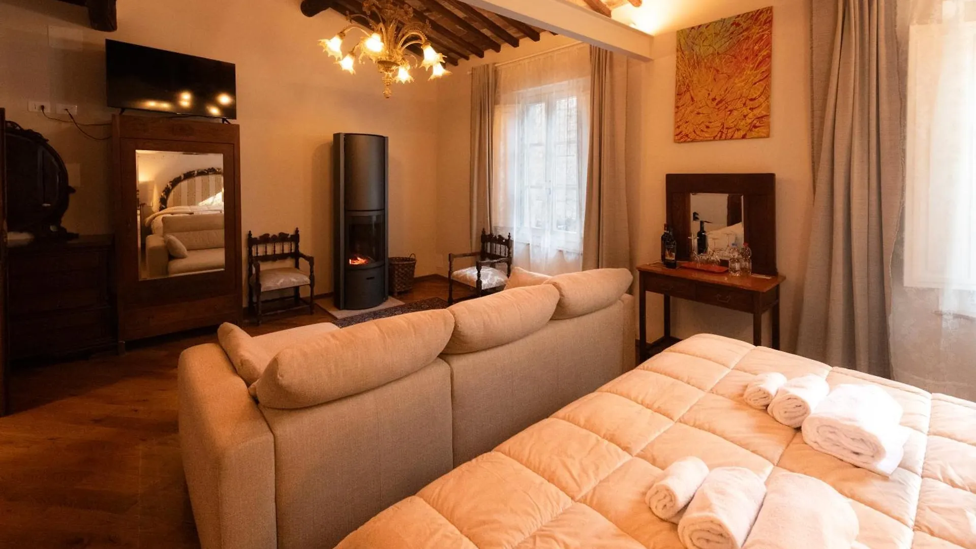 *** Bed & Breakfast Il Palazzo Del Cardinale Bed and Breakfast Montalcino Italien