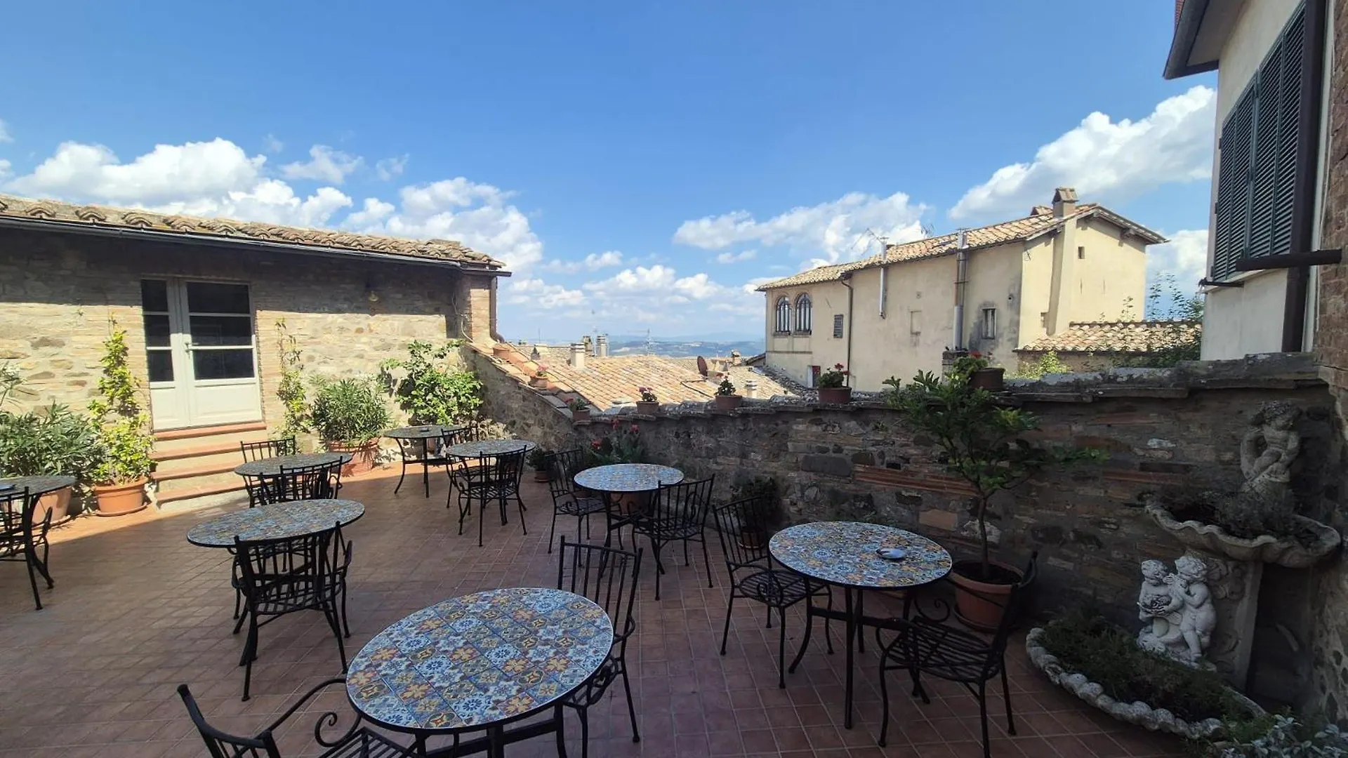 몬탈치노 Il Palazzo Del Cardinale B&B 3*,  이탈리아